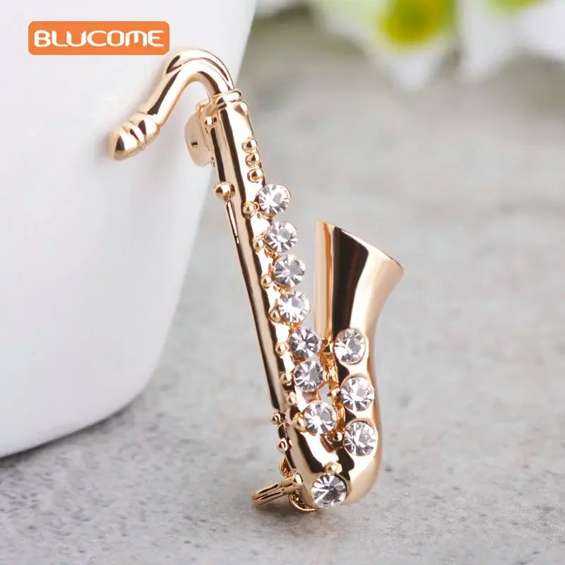 Blucome Saxophone Shape Brooches Small Suit Lapel Pins Crystal Collar Chapter Musician Clothes Decoration Bijoux K
