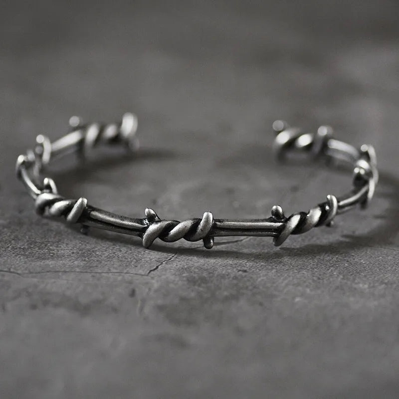 Fashionable and Creative Domineering Bracelets for Men, Trendy Simple Personalized Jewelry Accessories for Women