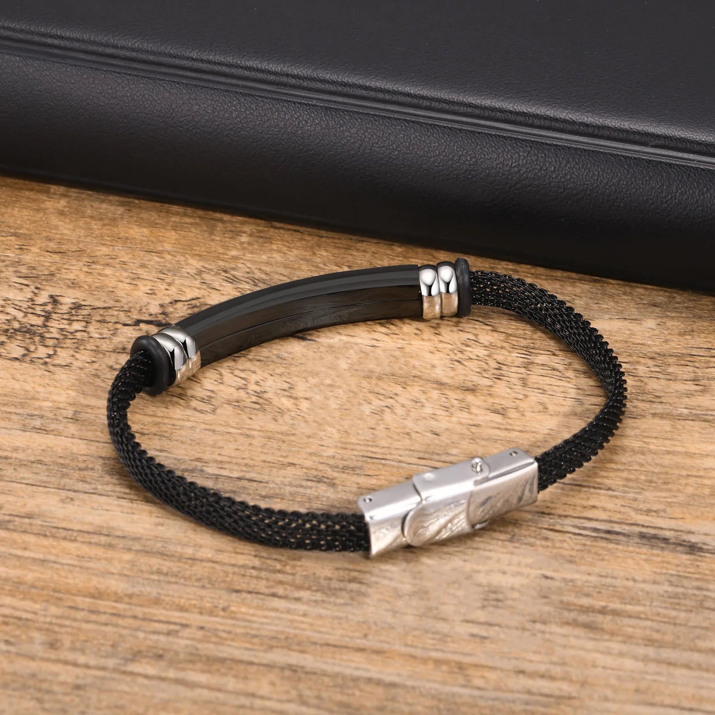 Personalized Bracelets For Men Women Customize Unisex Bangle Gift For Wedding Birthday Party Dad Boyfriend Mom Girlfriend