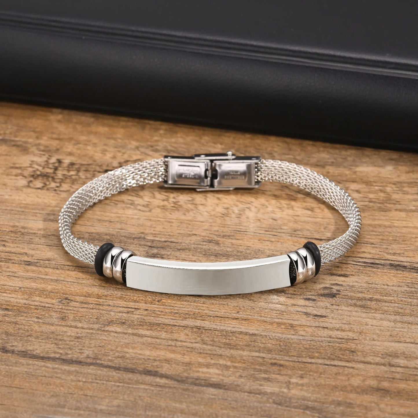 Personalized Bracelets For Men Women Customize Unisex Bangle Gift For Wedding Birthday Party Dad Boyfriend Mom Girlfriend
